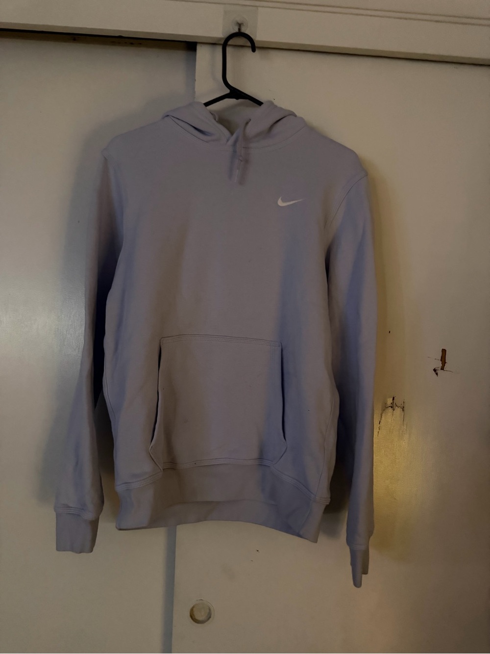 Nike Men's Lavender Pullover Hoodie with White Swoosh